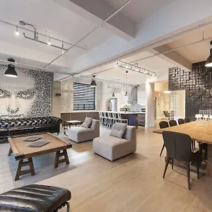 Apartment The Executive Loft At The Holland, Montreal